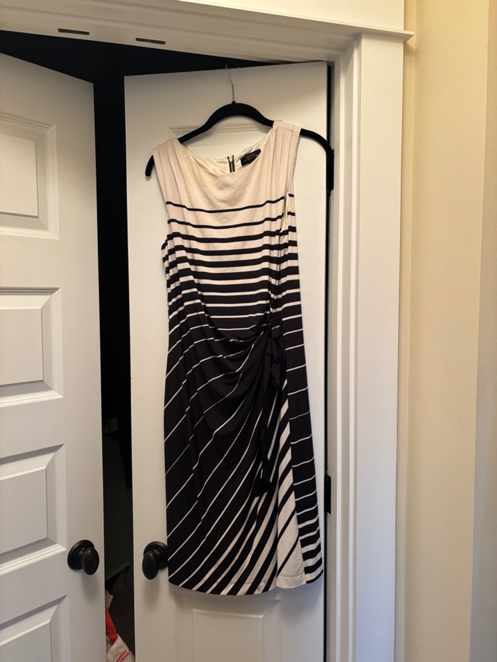 Tahari Striped Sleeveless tie Front Dress in Black and Cream
